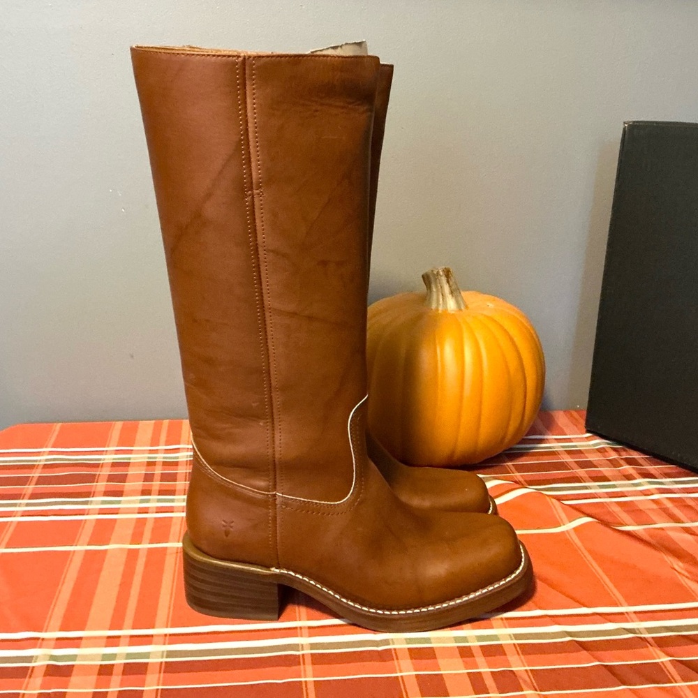 Frye Campus 14L Boots - Picture 2 of 15